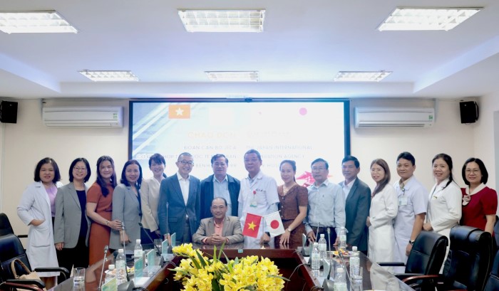 Hợp tác nâng cao năng lực chăm sóc sức khỏe cho người cao tuổi